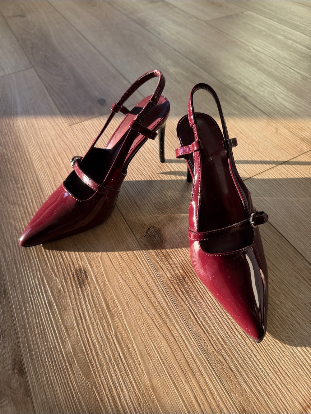 A beautiful burgundy heels